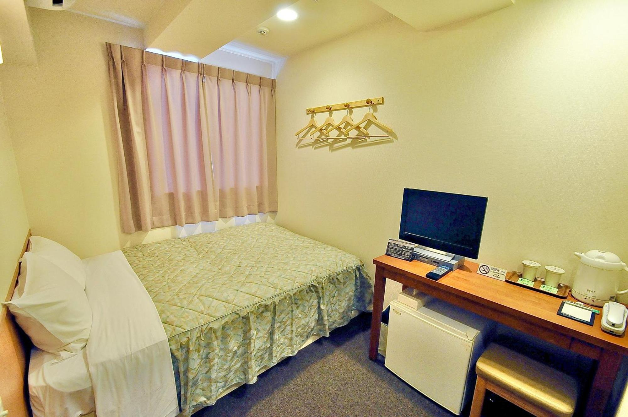 Okayama Universal Hotel Annex 2 Екстериор снимка