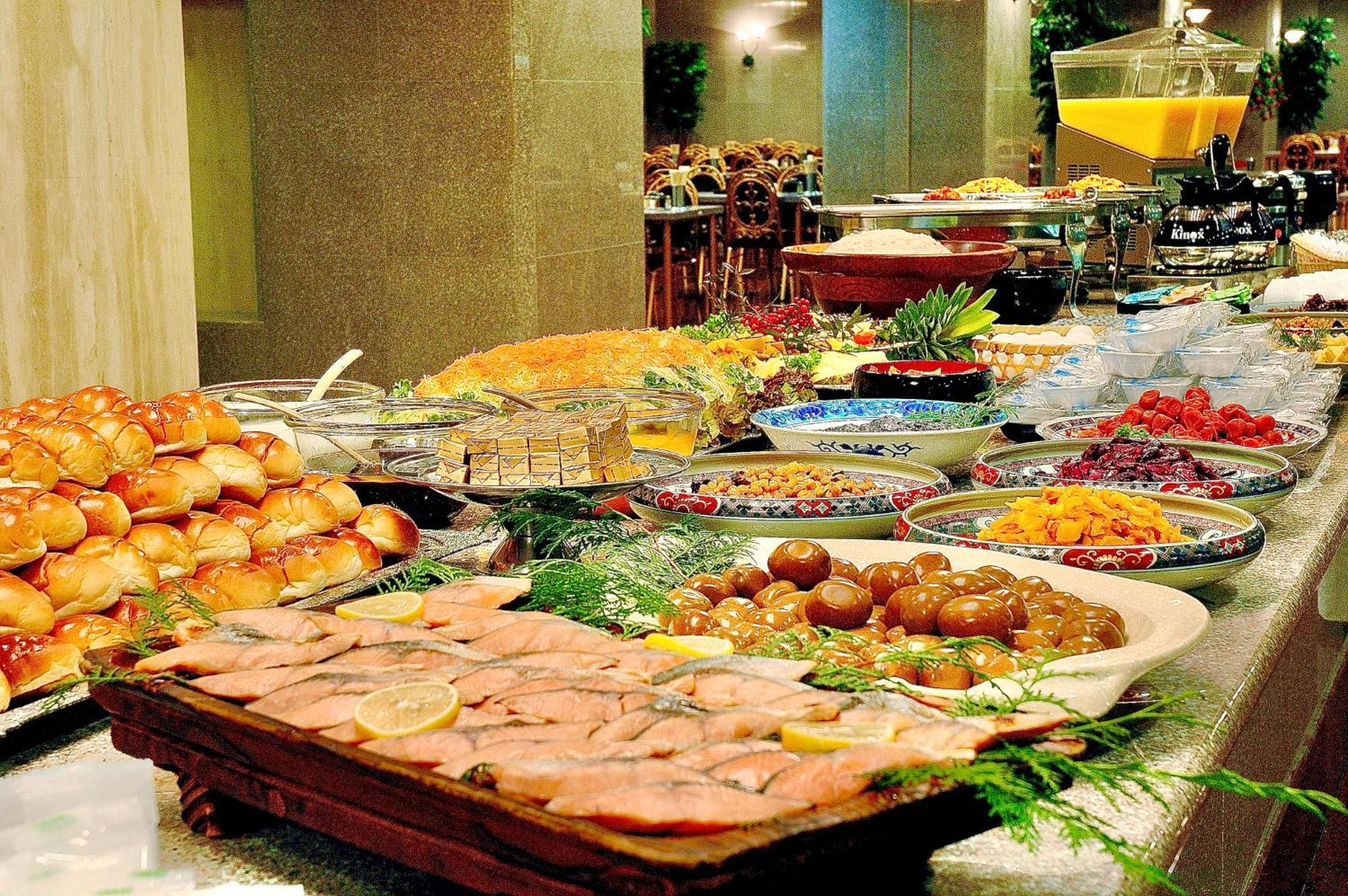 Okayama Universal Hotel Annex 2 Екстериор снимка