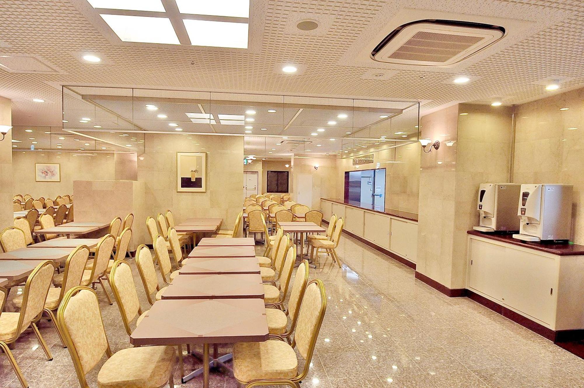 Okayama Universal Hotel Annex 2 Екстериор снимка