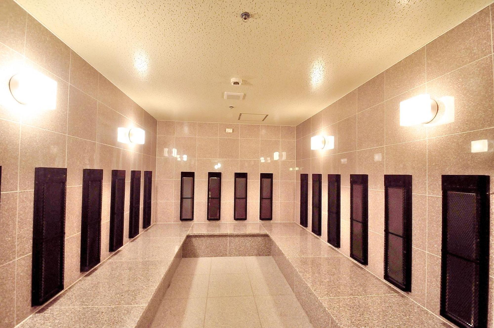 Okayama Universal Hotel Annex 2 Екстериор снимка